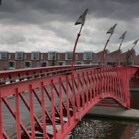 Most v obytnej štvrti na ostrove Borneo  (Amsterdam, Holandsko)